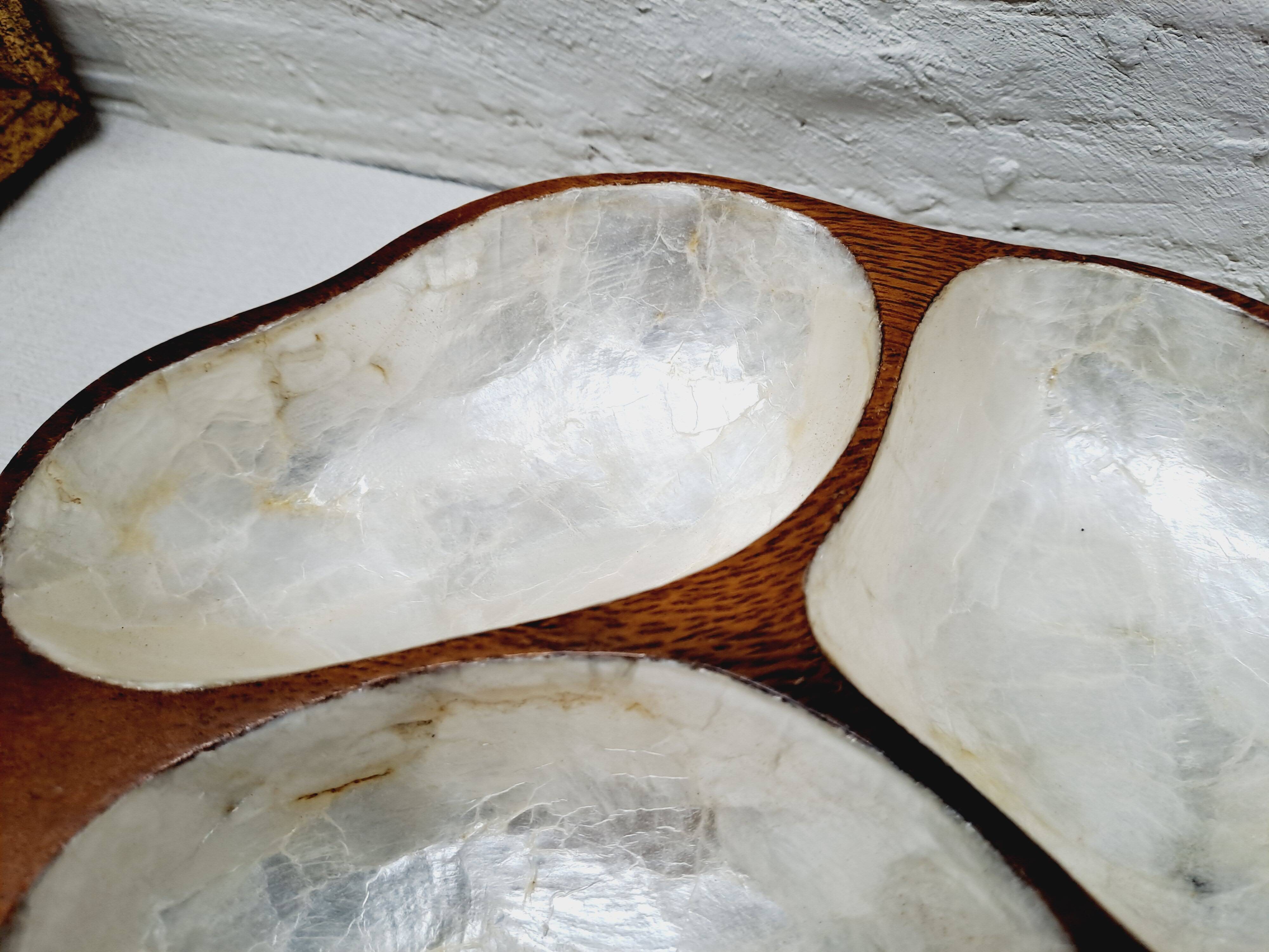 Mother-of-pearl and wood empty pocket