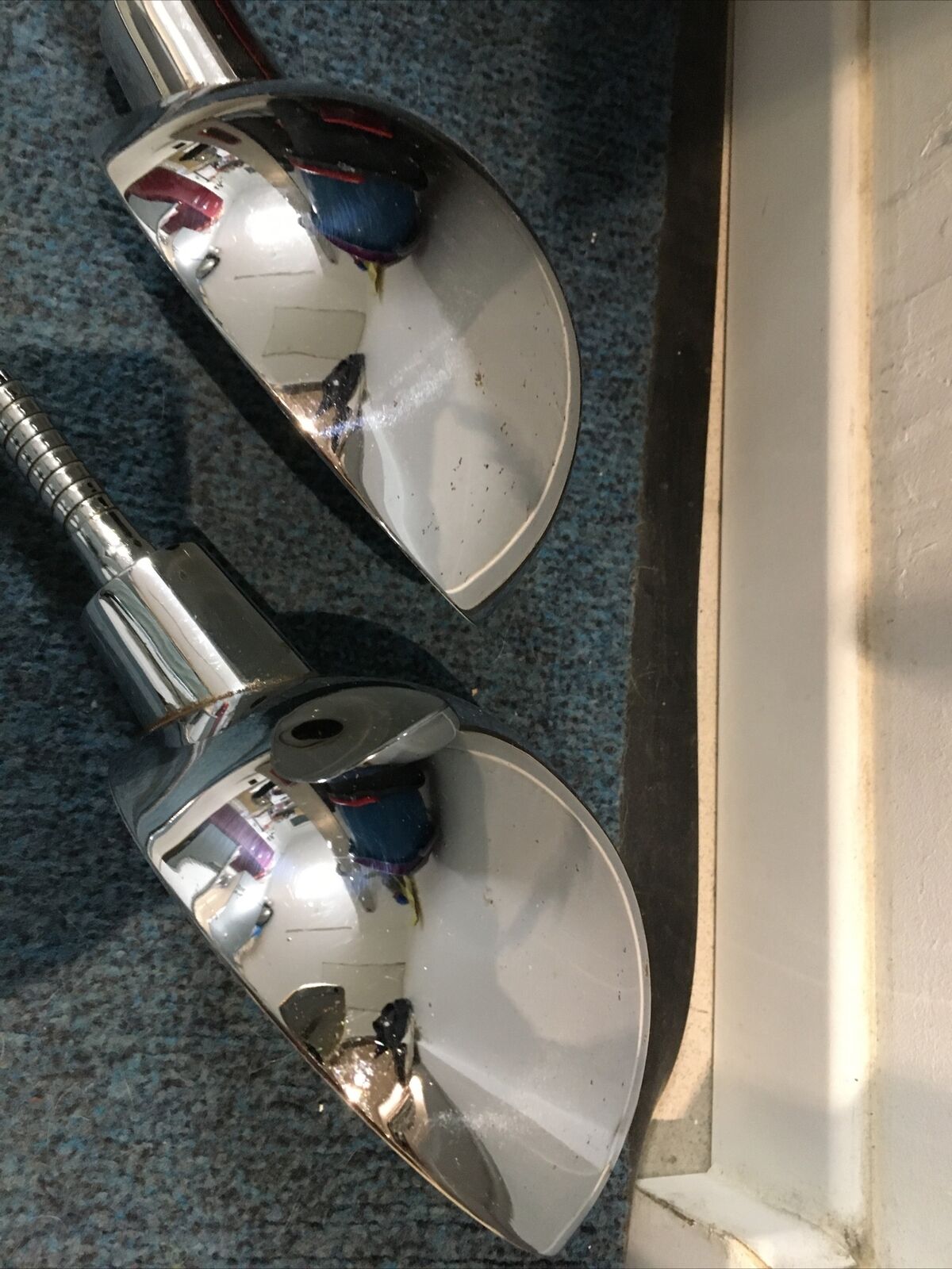 Old chrome Jumo lamp to be fixed with flexible