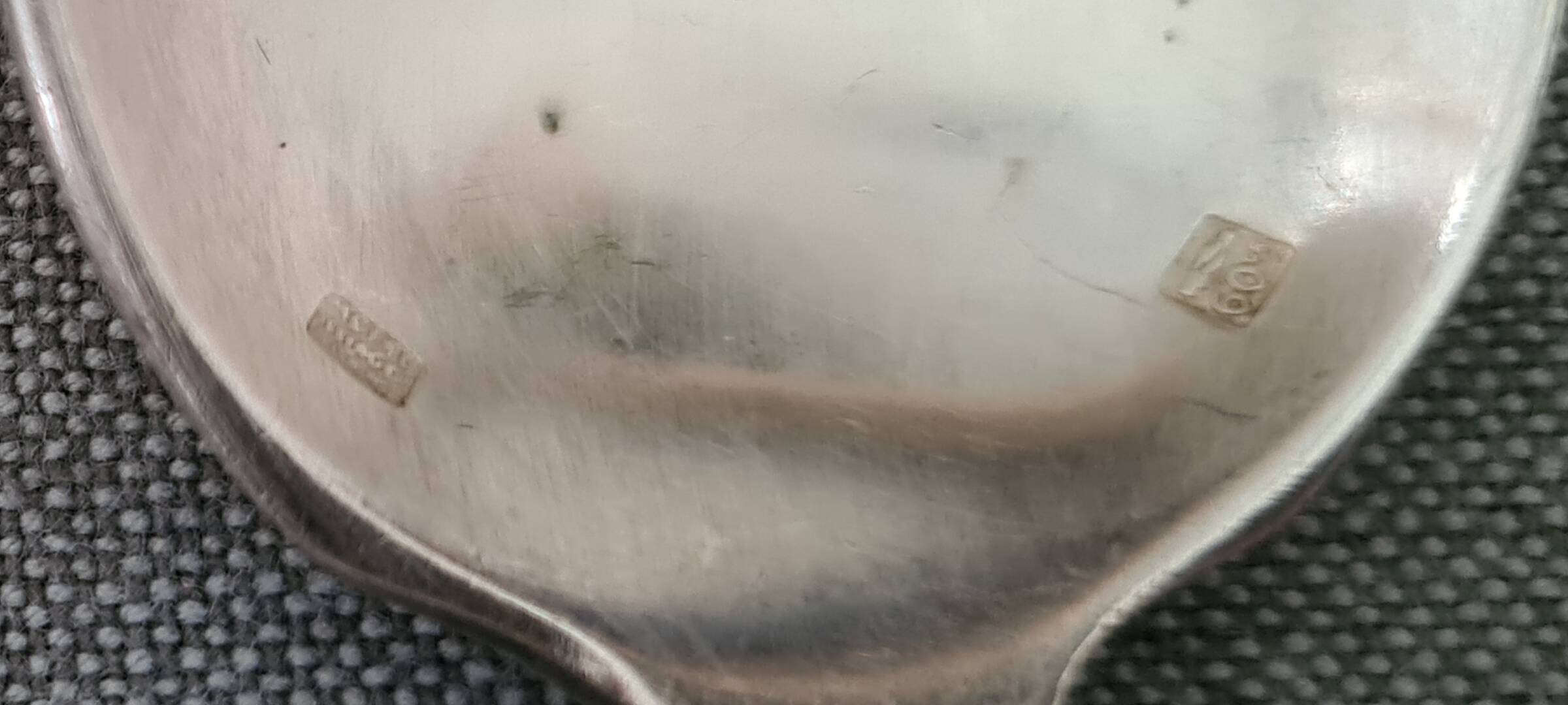 Silver metal cutlery