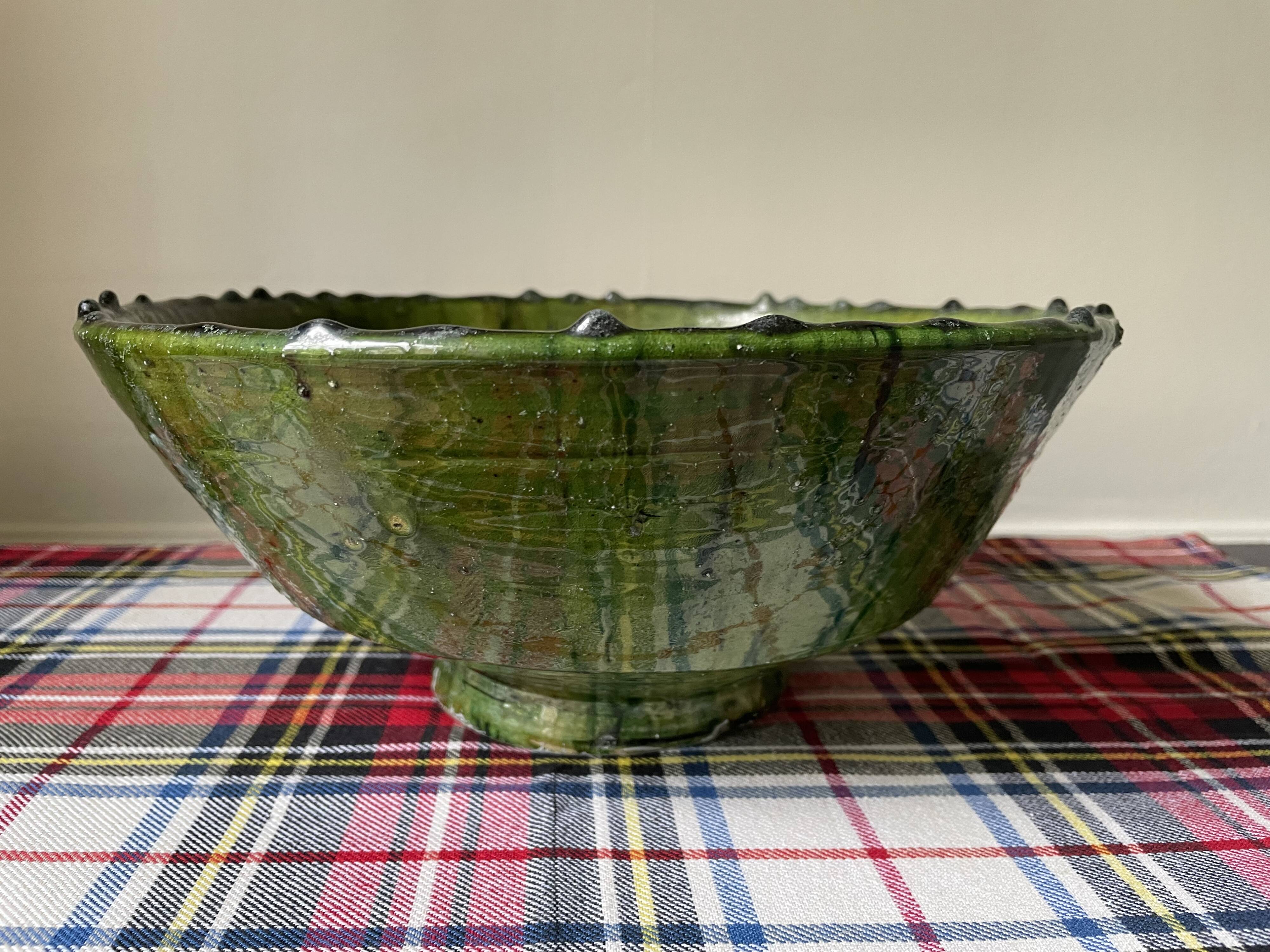 Emerald green Tamegroute salad bowl D28