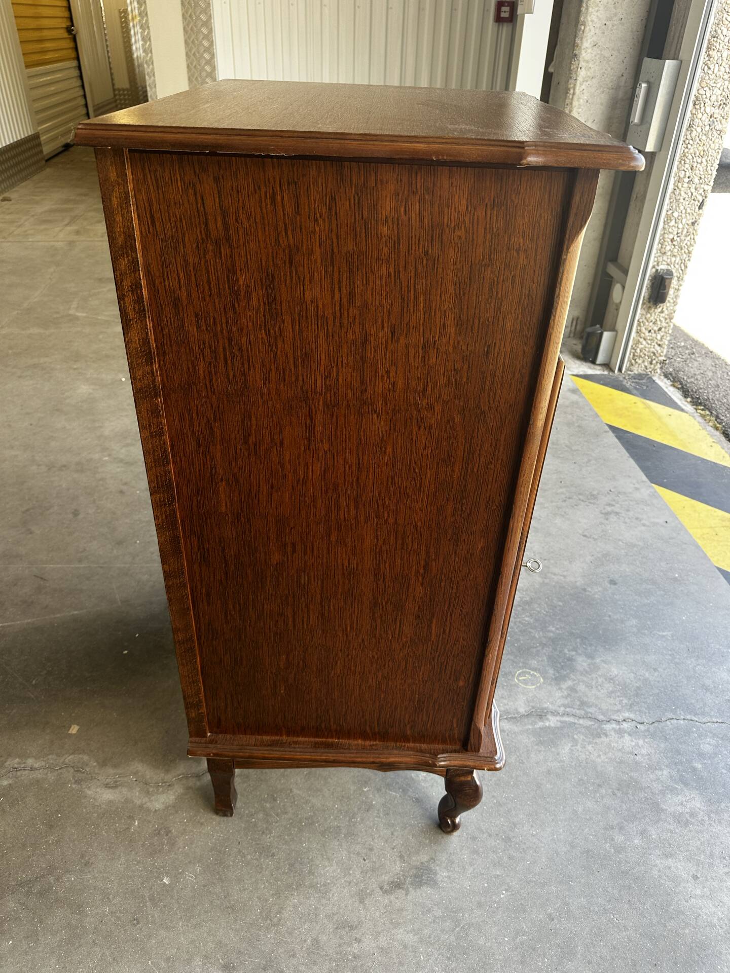 Vintage solid oak furniture for a vinyl turntable.