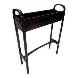 Emplacement à fleurs n°9581 par Otto Wagner