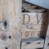 Casier à bouteilles en bois
