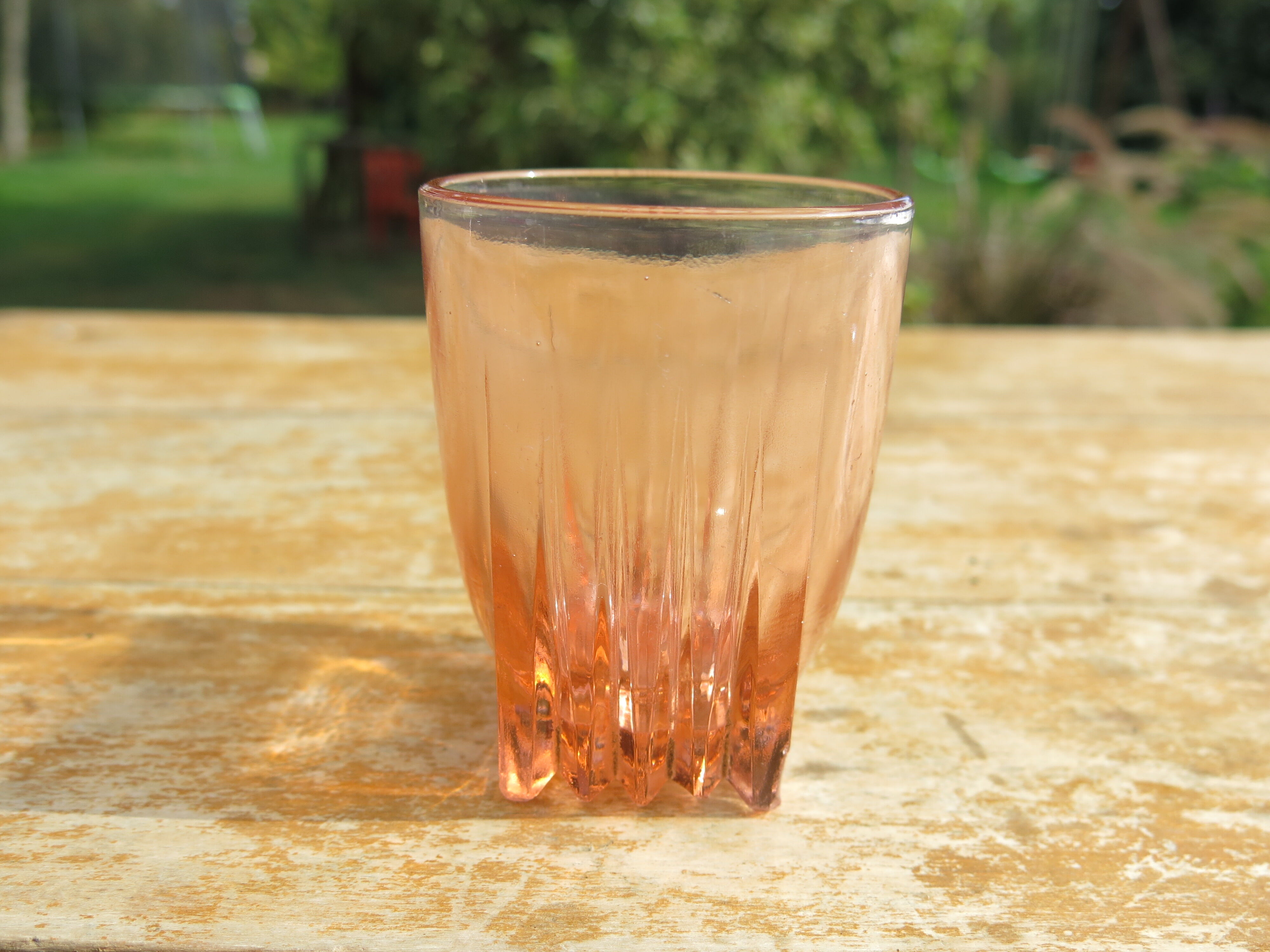 7 vintage pink water glasses