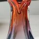 Vase vintage/Cristal de Lemberg/Nierengarten F. Design florale, col polylobés. Tons orangés. Dim 22 x 14 cm