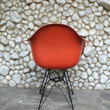 DAR armchair Charles Eames for Herman Miller 1957