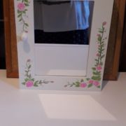 Armoire de toilette à miroir blanche à motif floral
