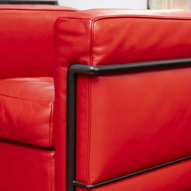 LC2 armchair — Le Corbusier, Pierre Jeanneret & Charlotte Perriand, creators