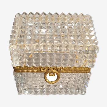 Boîte à bijoux en cristal taillé et  laiton