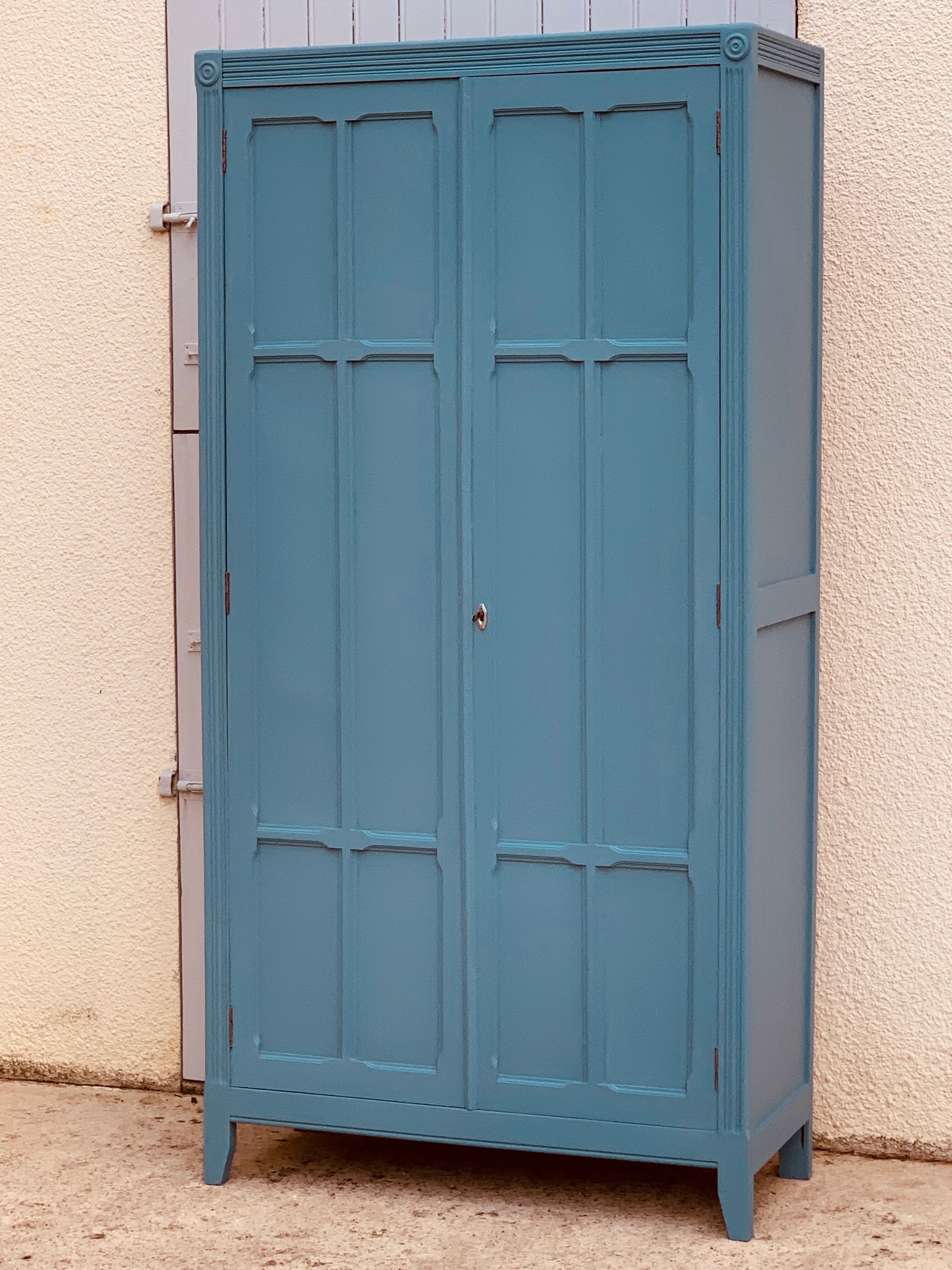 Greyish blue Parisian wardrobe 1940