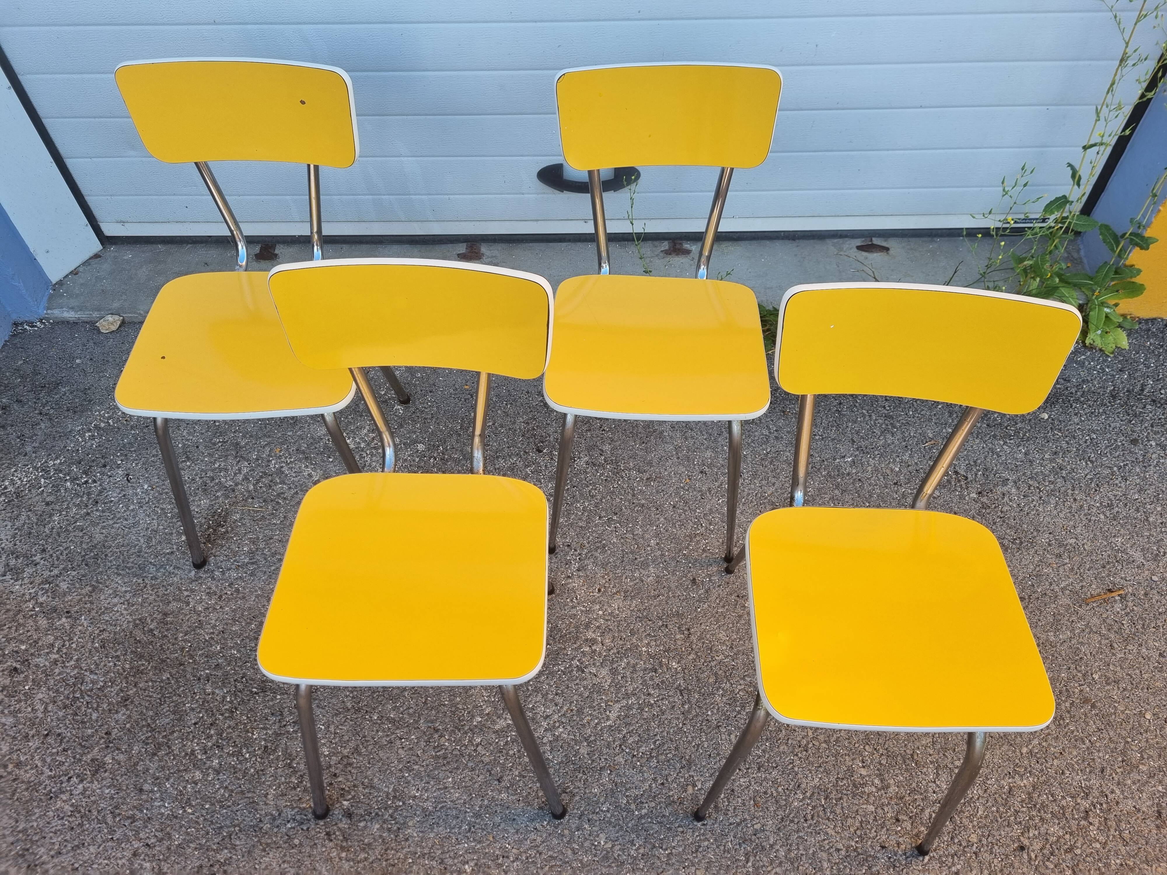 4 chairs formica pop yellow 1970