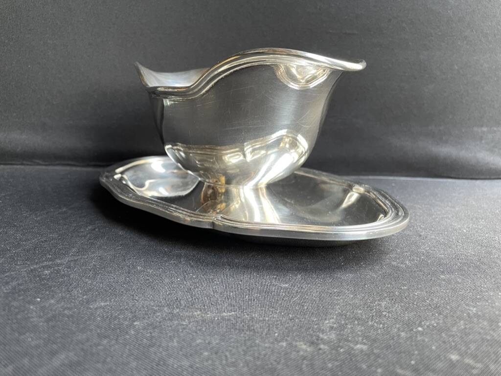 Christofle silver metal sauce boat
