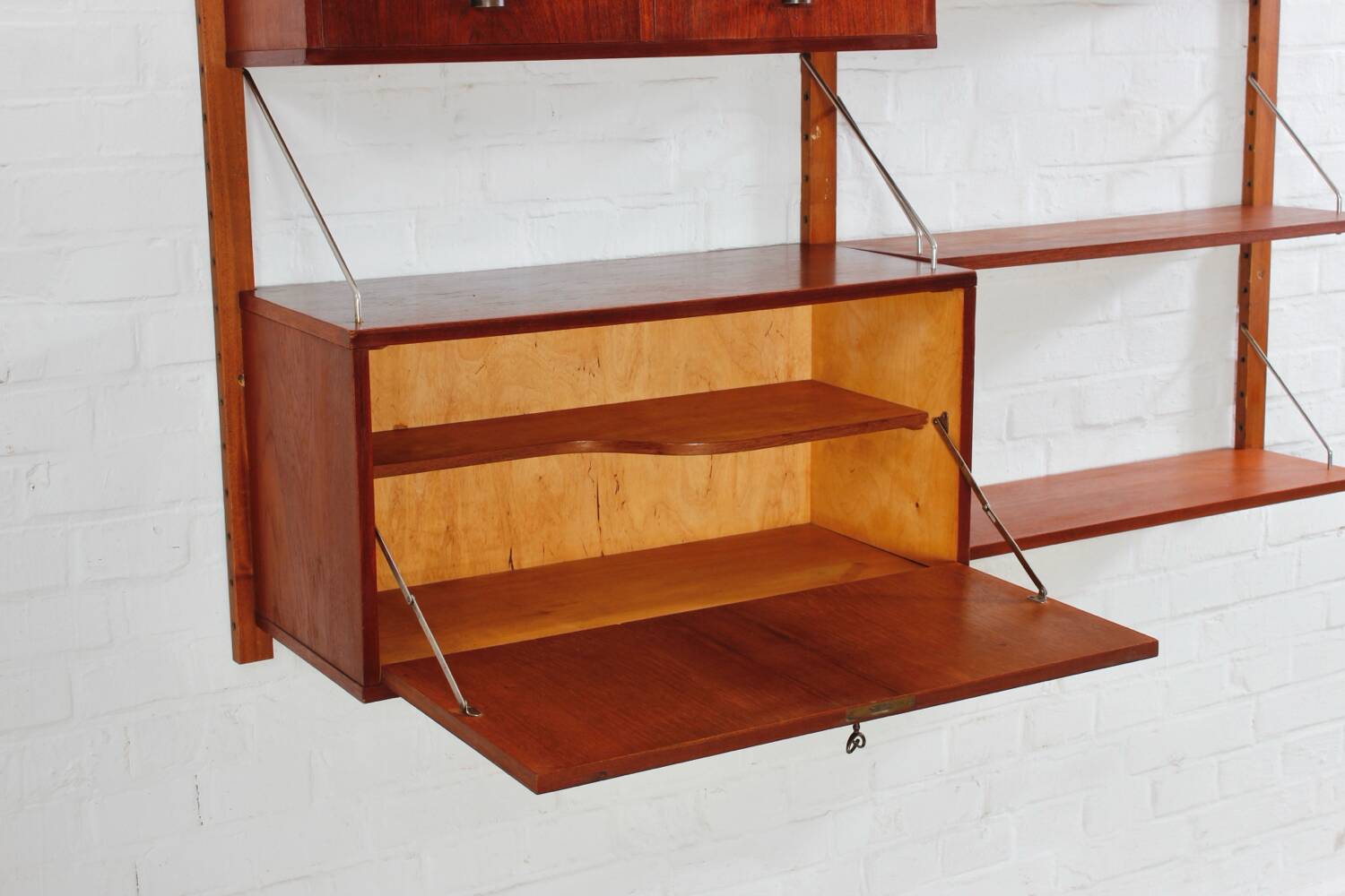 Vintage Teak Regal Danish Design Mid Century 60er 70er
