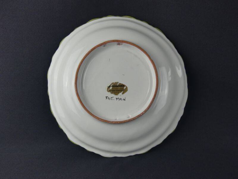 Earthenware plate from Martres Tolosane, 31.5 cm
