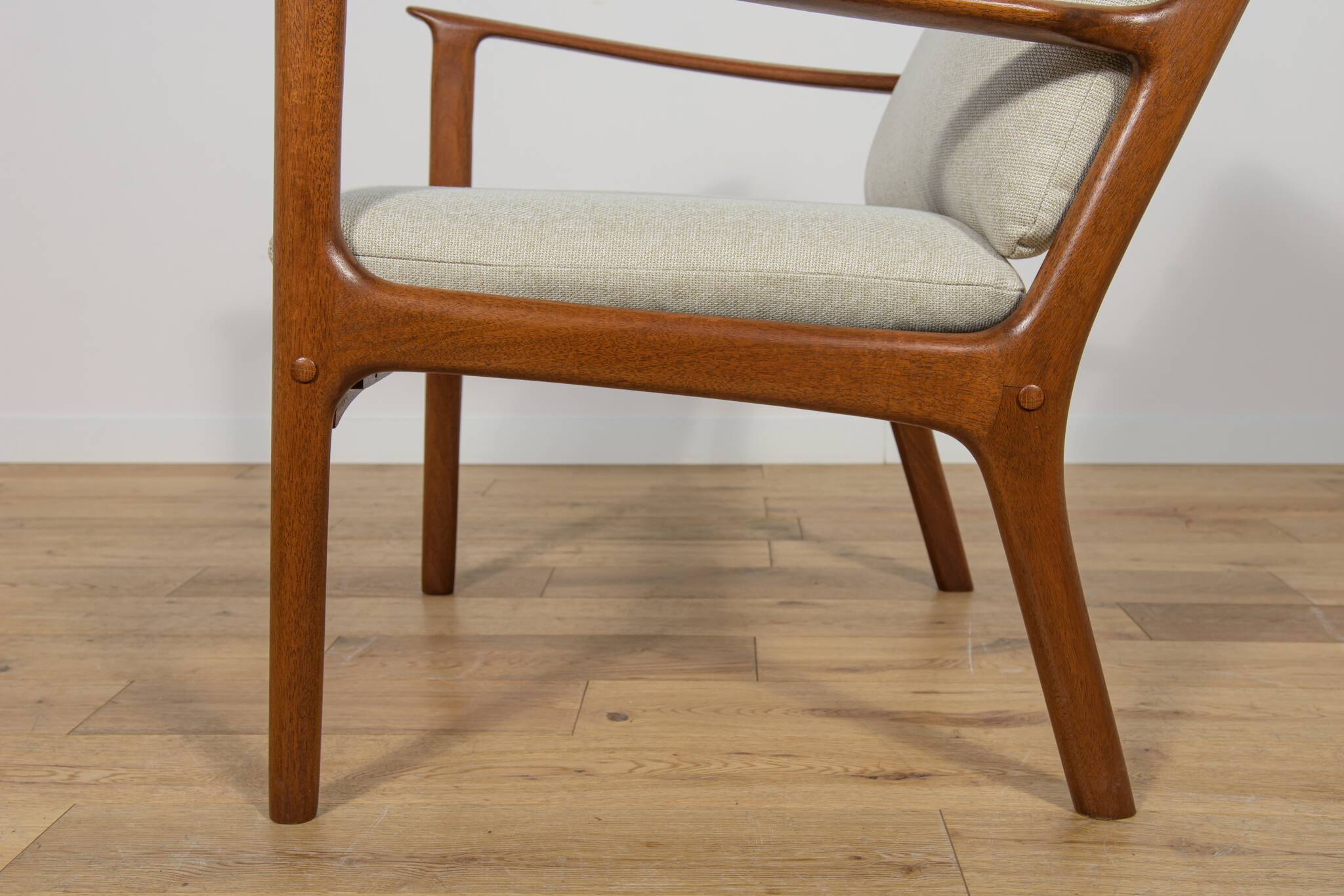 Pj112 armchairs by ole wanscher for poul jeppesens, denmark, 1960s, set of 2