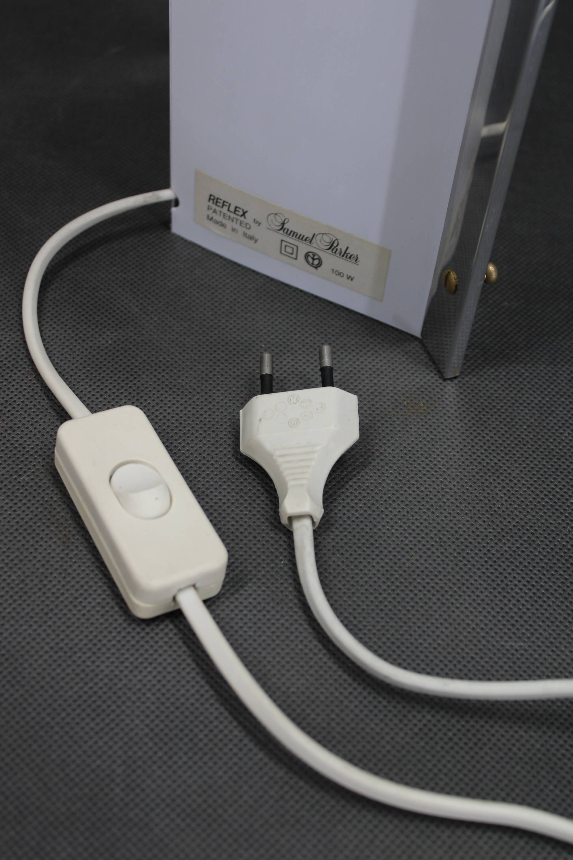 1980s Samuel Parker “Moon” table lamp for Slamp, Italy