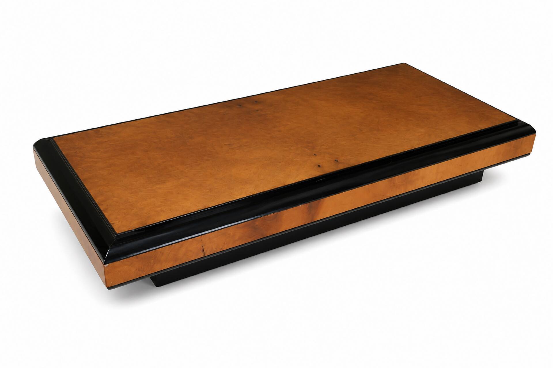 Large coffee table in elm burl – Contemporary design