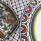 Portuguese plate signed Estrela de Conimbriga, 17th century Colours decor