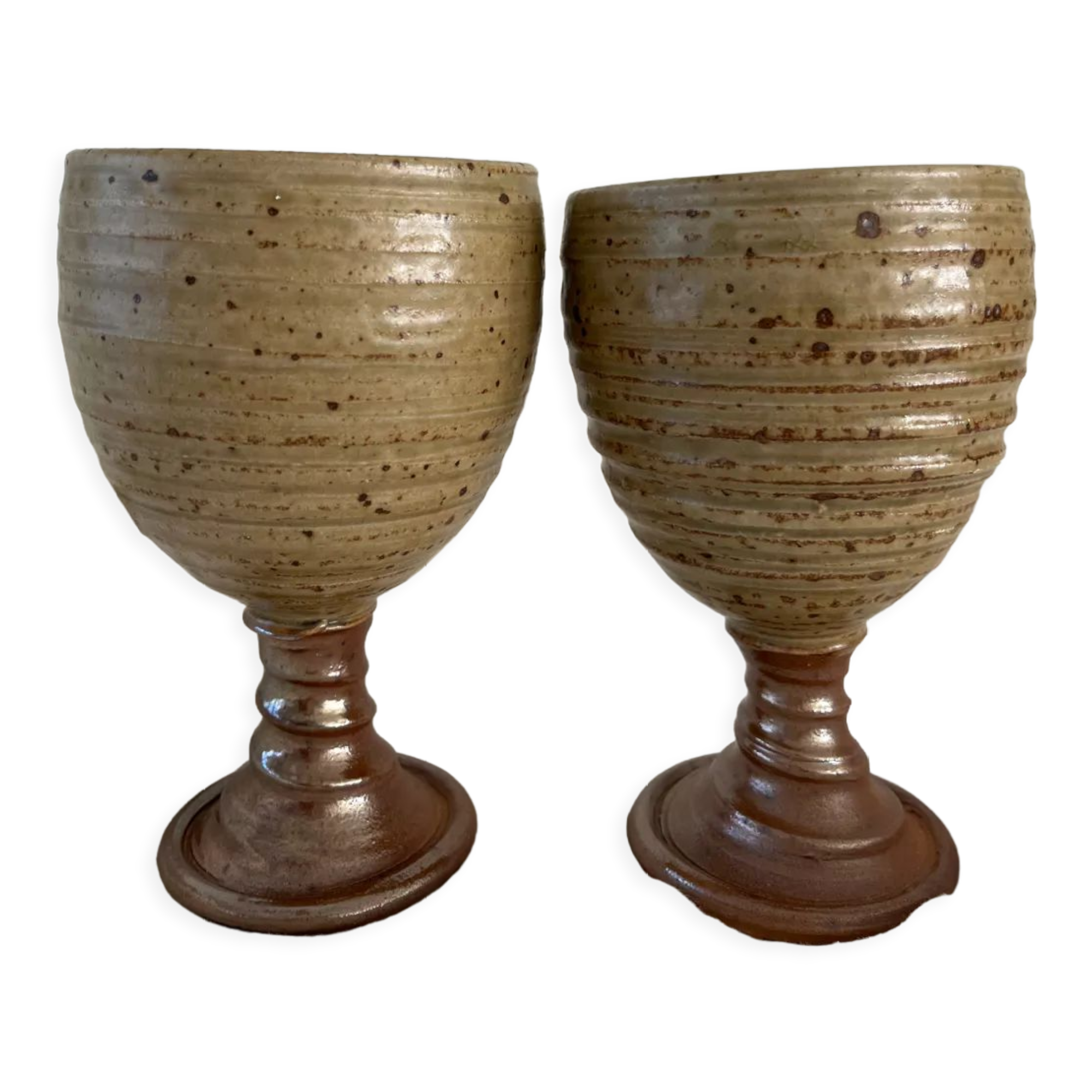 Verres à pied en grès
