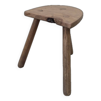 Tabouret tripode de ferme vintage en bois massif