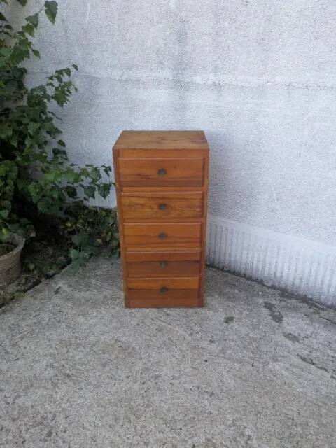 Chiffonnier, semainier