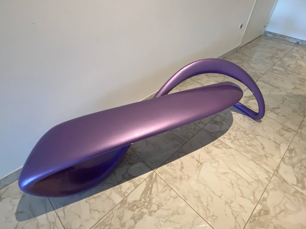 Banc E-Turn – Brodie Neill pour Kundalini