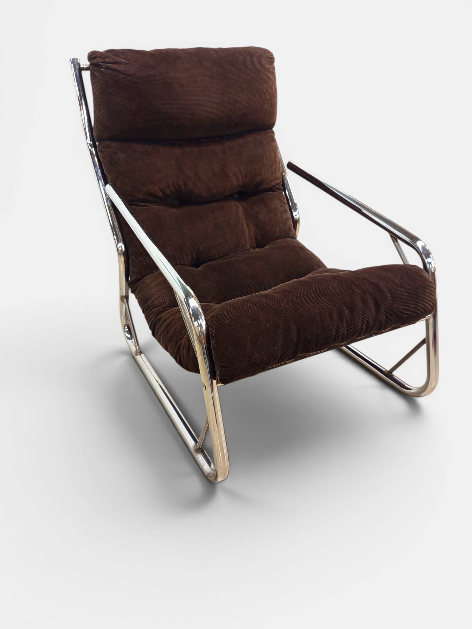 Chrome tubular lounge chair with corduroy – Space Age style 1970