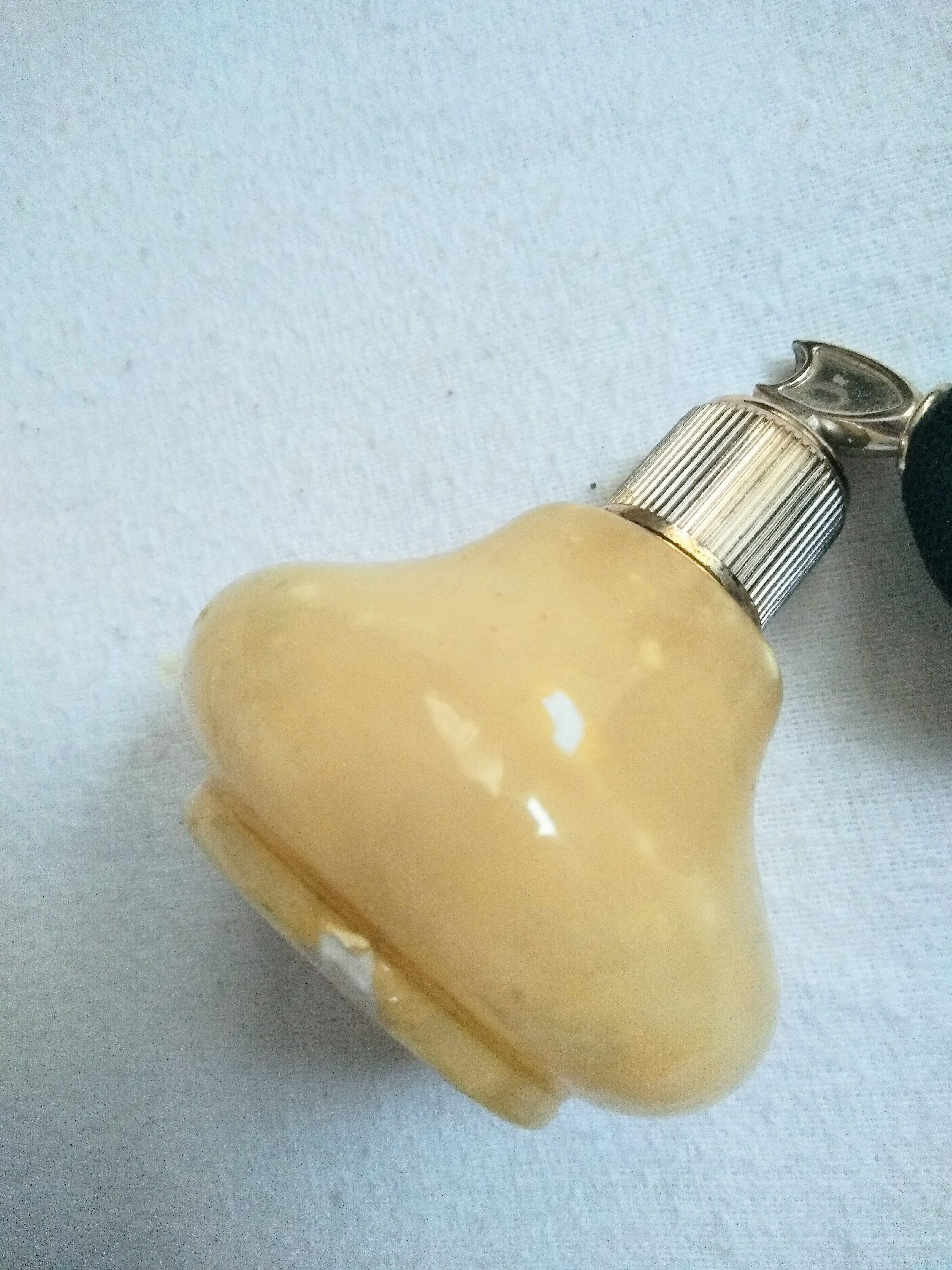 Ancient stone perfume spray