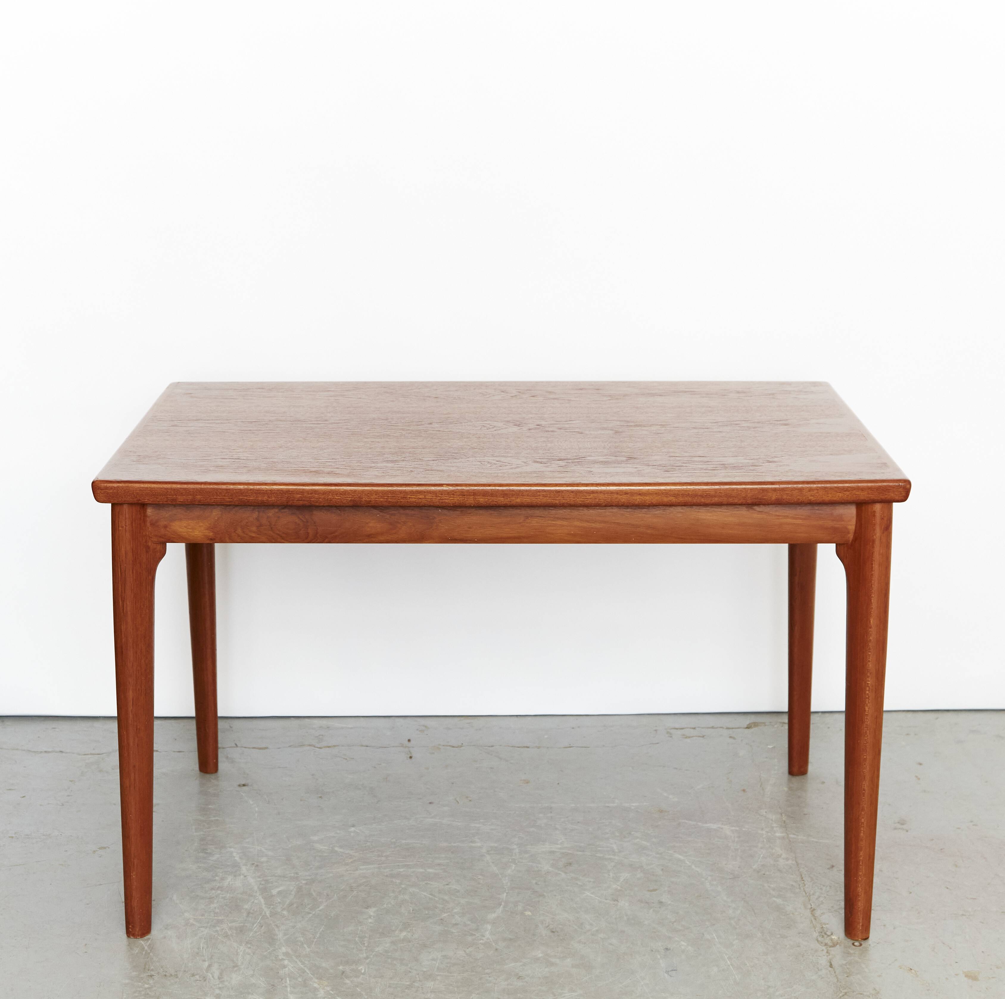 Grete Jalk boat shaped Dining Table for Glostrup