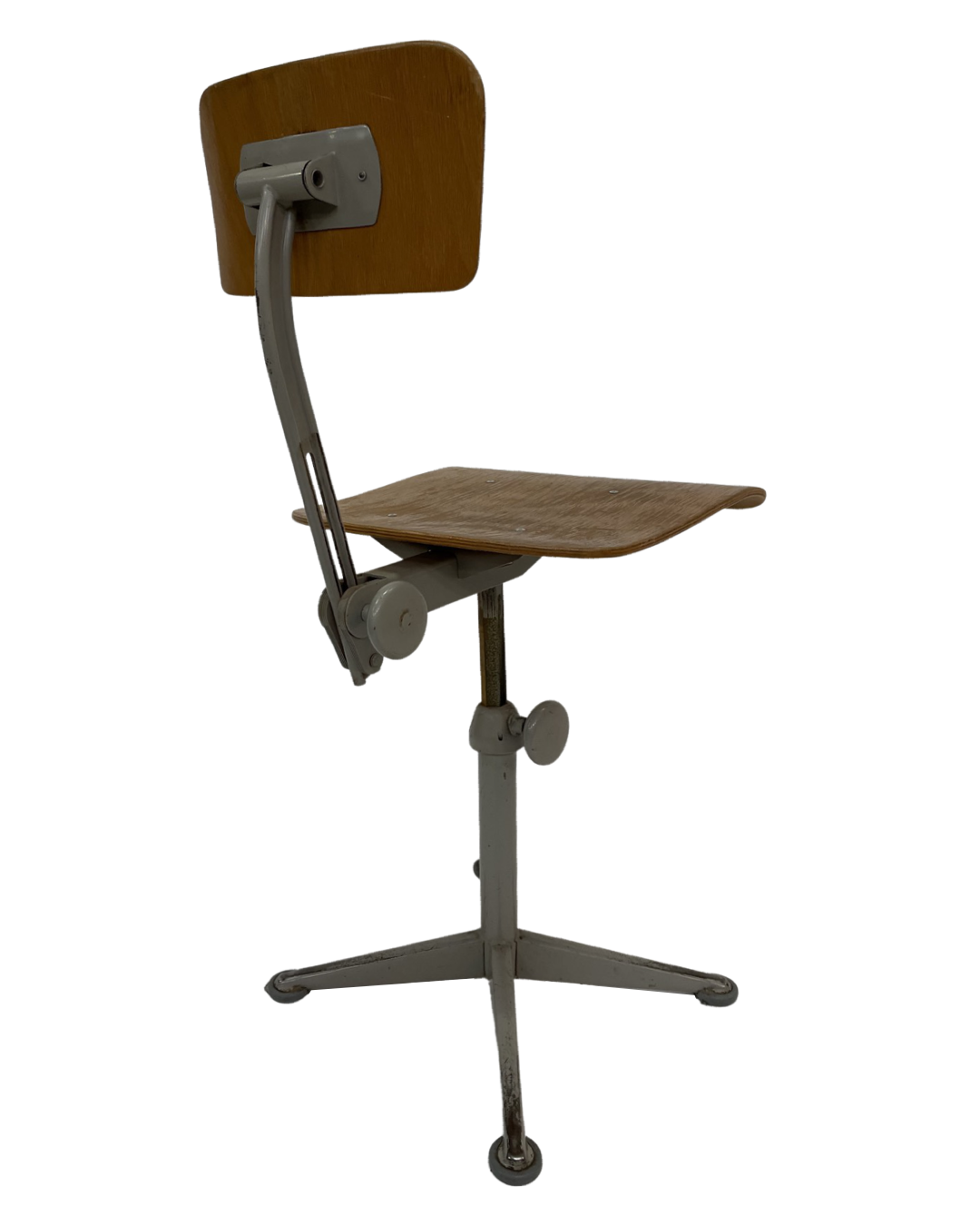 Friso Kramer vintage work chair from Ahrend de Cirkel dutch design
