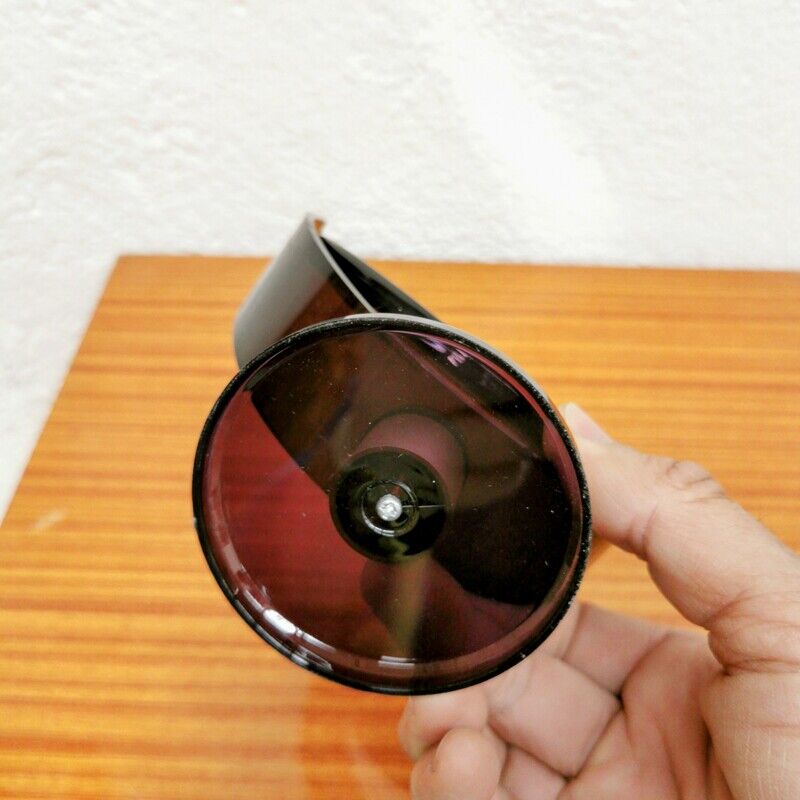 Double-sided stand mirror