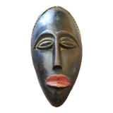 Accra mask from ghana