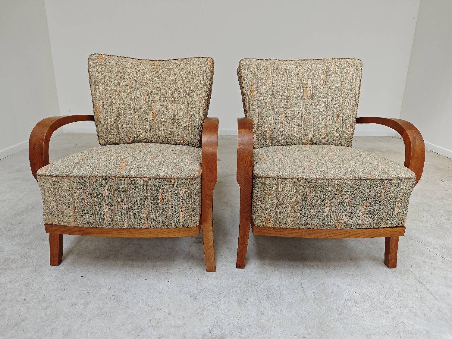 Pair of Krasna Jizba Art Deco solid wood armchairs