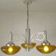 Lustre vintage en chrome, lampe suspendue en verre ambré moderne du milieu du siècle