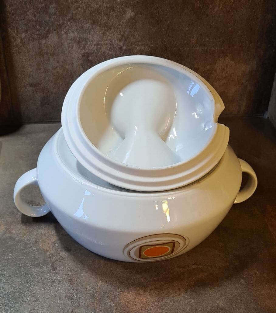 Vintage soup signed Tableware of the 60/70s