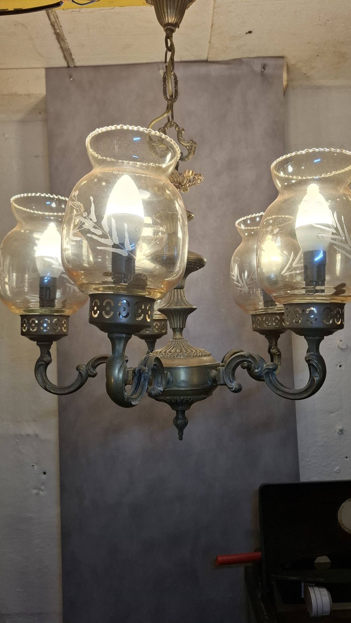 Lustre