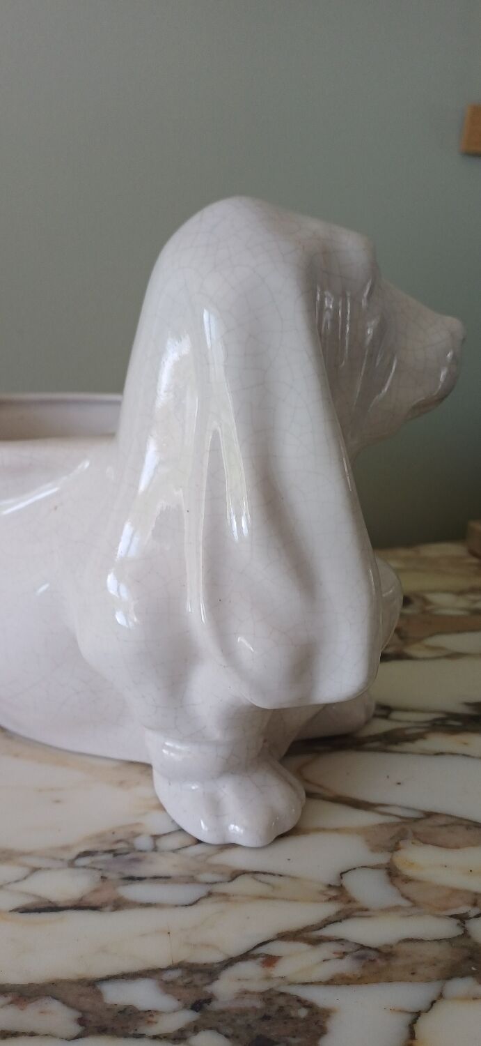 Cracked glazed faience in a zoomorphic design