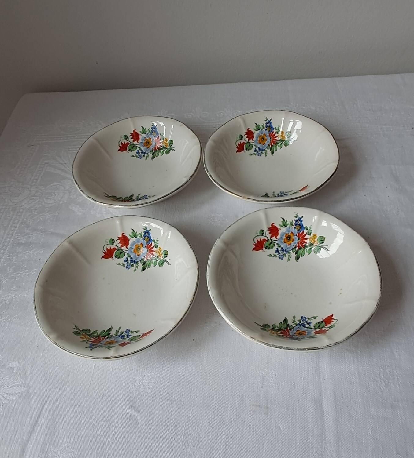 Coupelles vintage Digoin Sarreguemines. Décalcomanies de fleurs