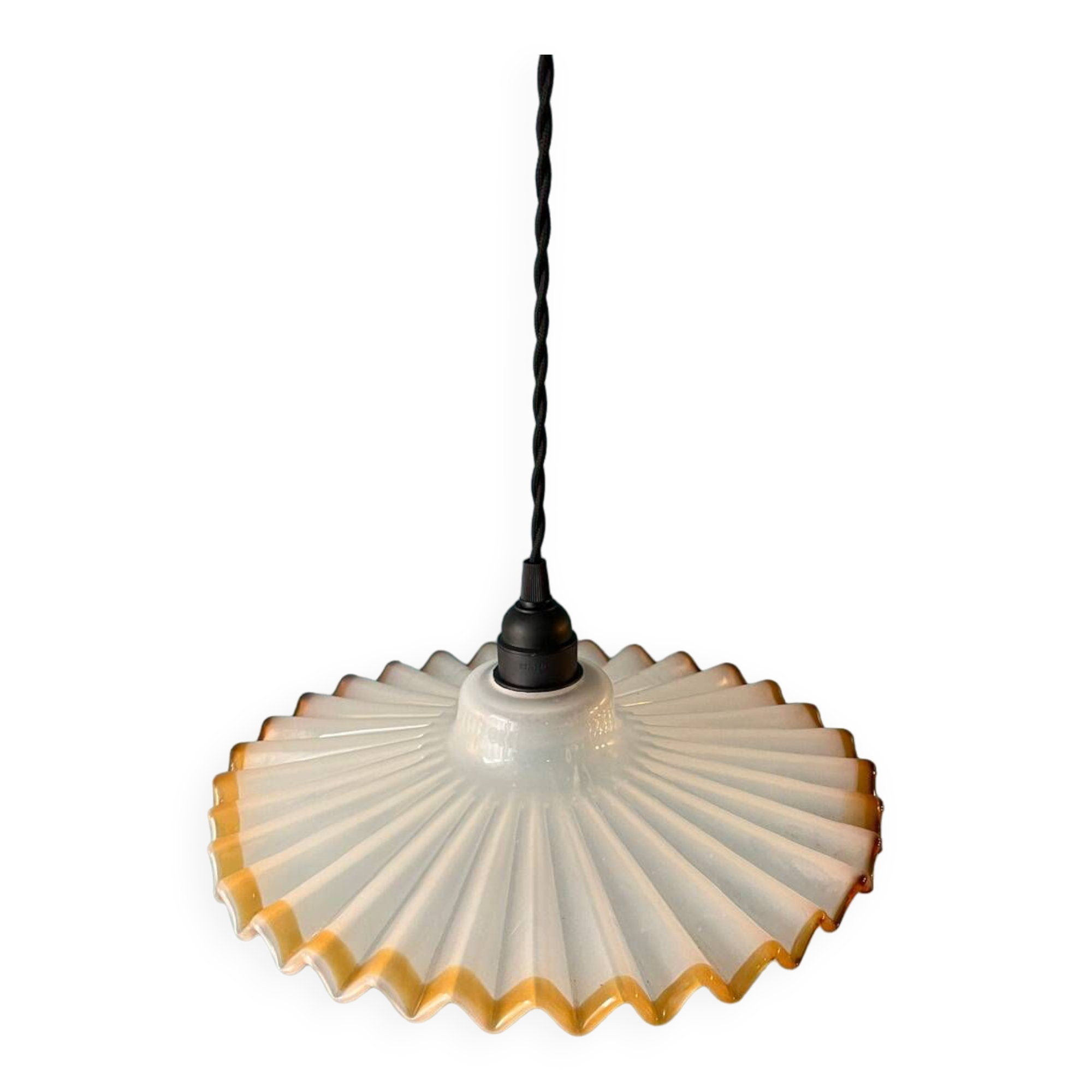 Suspension in thick bubbled murano glass