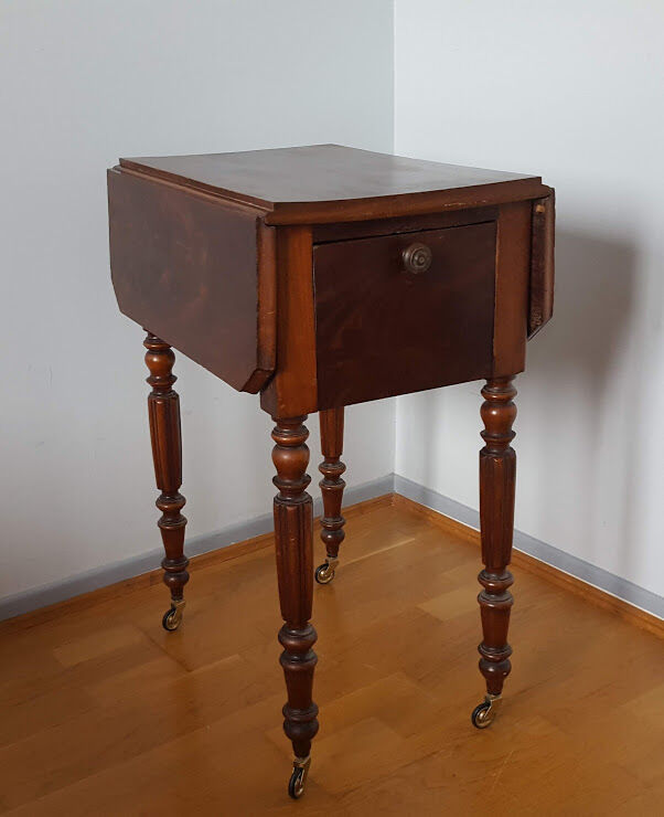 Work table or worker