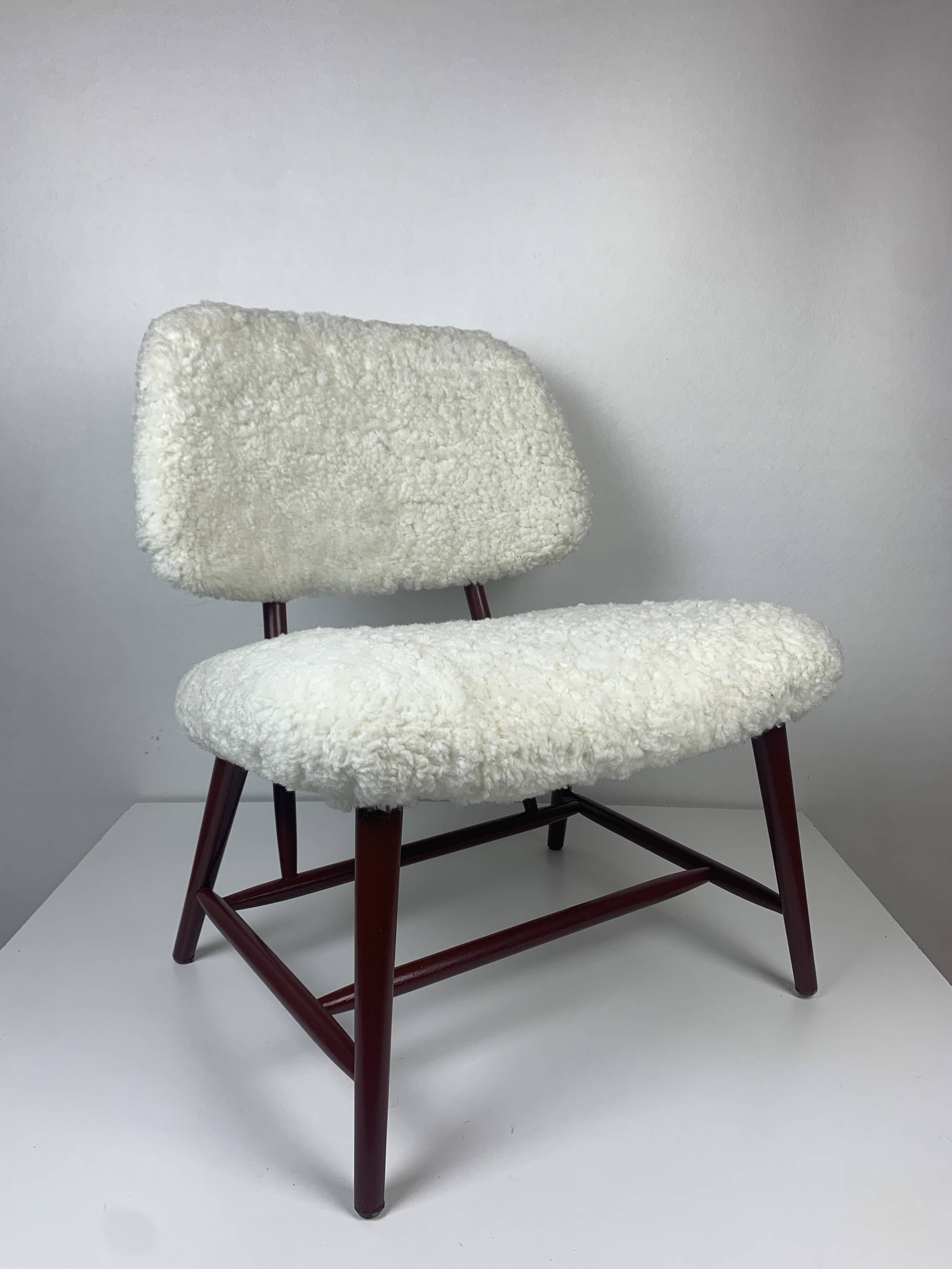 Scandinavian Swedish midcentury lounge or easy chair by Alf Svensson, Model Teve, 1950s