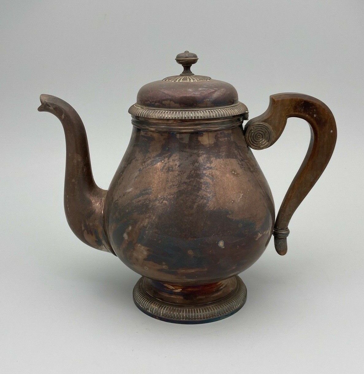 Theiere ou verseuse gallia christofle en metal argente prise bois france