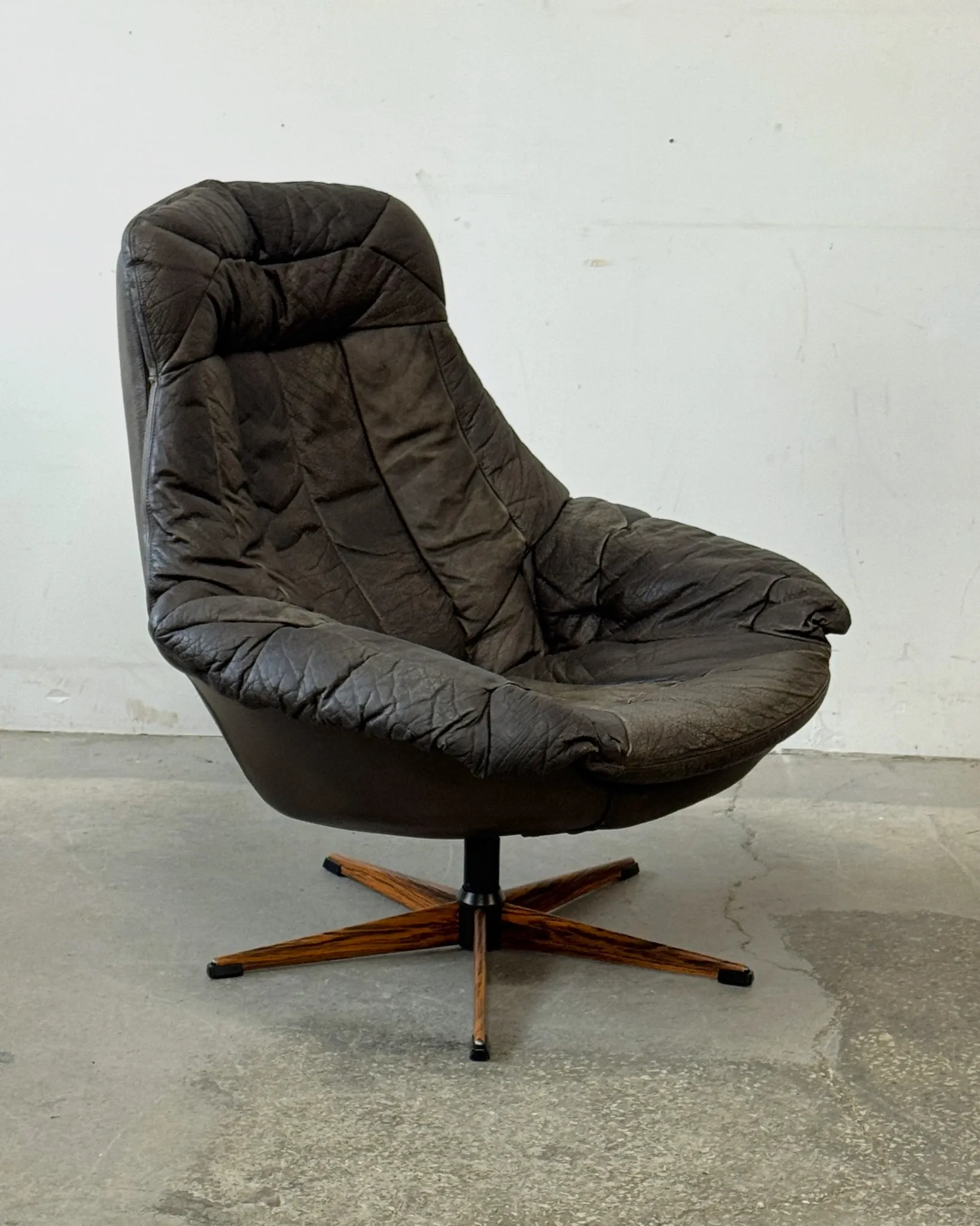 "Silhouette" armchair, designed by H.W. Klein, Denmark, 1970s, mid-c, vntg