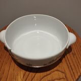Dish with its lid in Paris porcelain