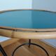 Table basse ronde en rotin et métal revisitée