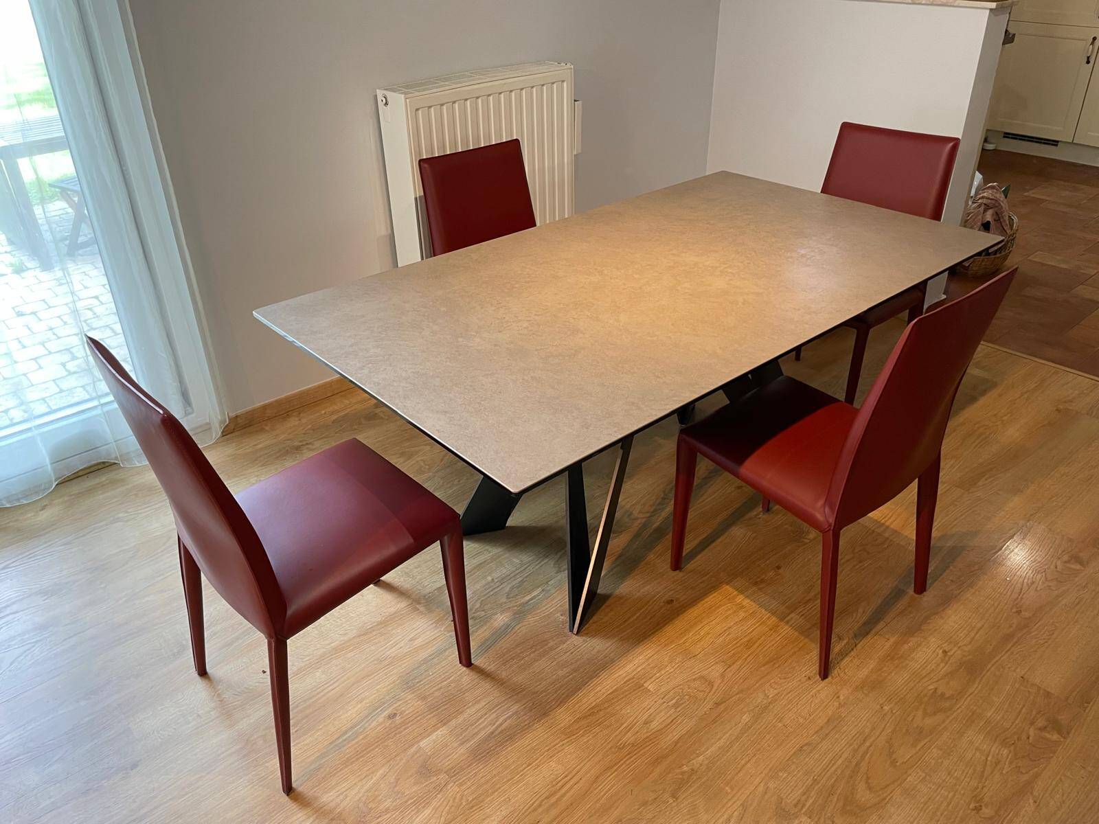 Roche bobois – design dining table + 4 chairs – excellent condition