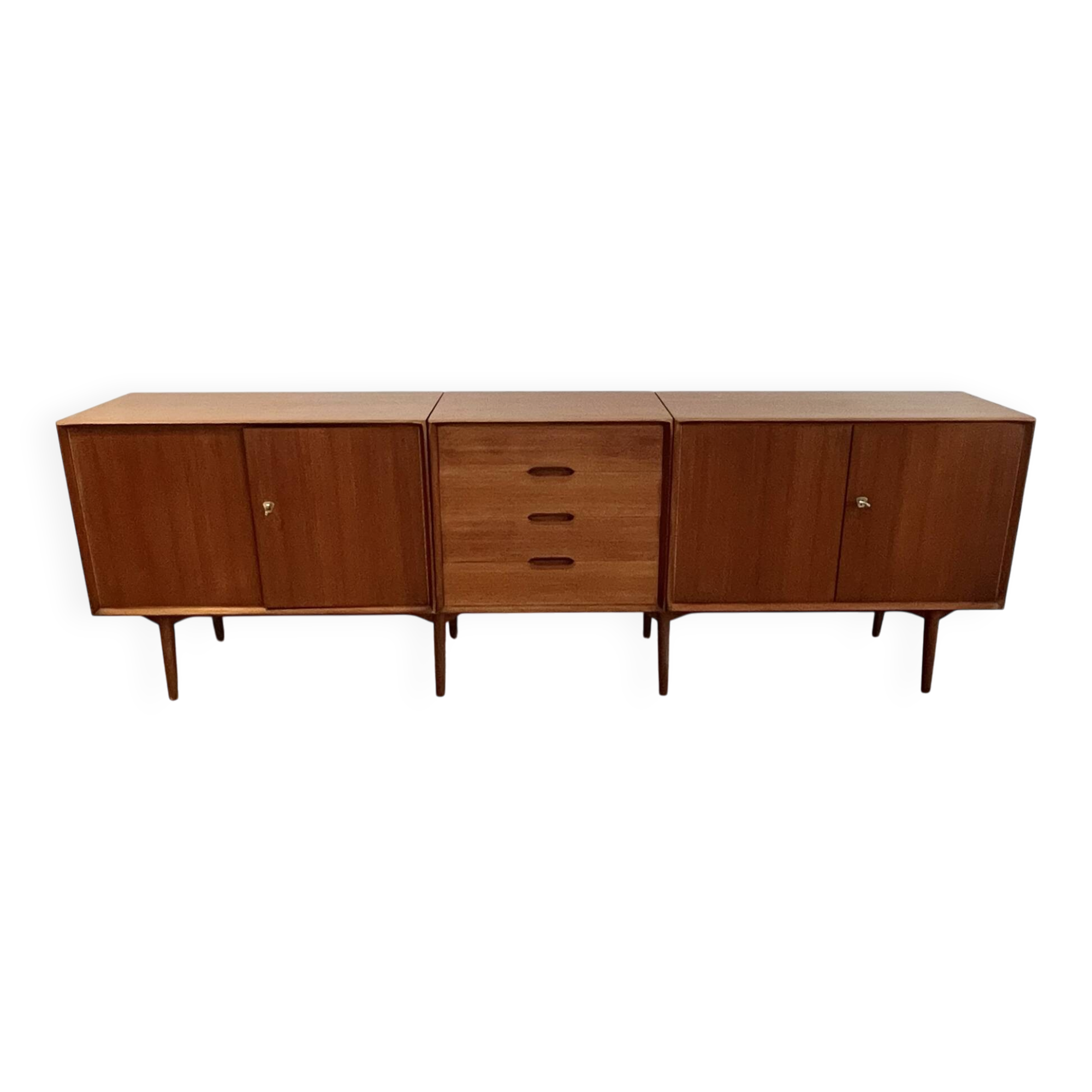 Scandinavian enfilade