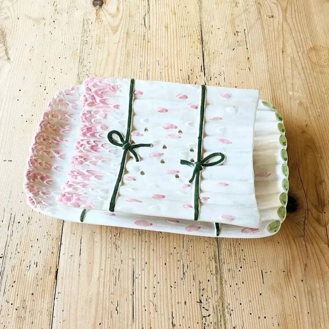 Slush serving dish and asparagus drainer