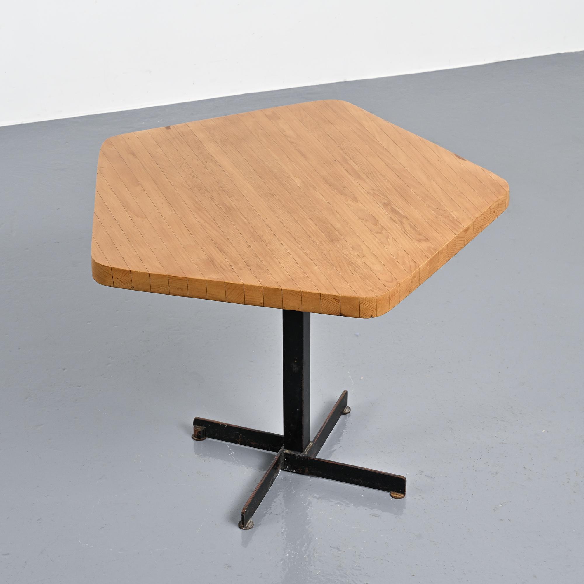 Pentagonal table of Arcs, Charlotte Perriand around 1973