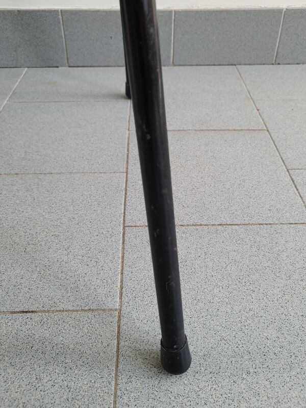 Chaise tonneau de Pierre Guariche pour Steiner 1950